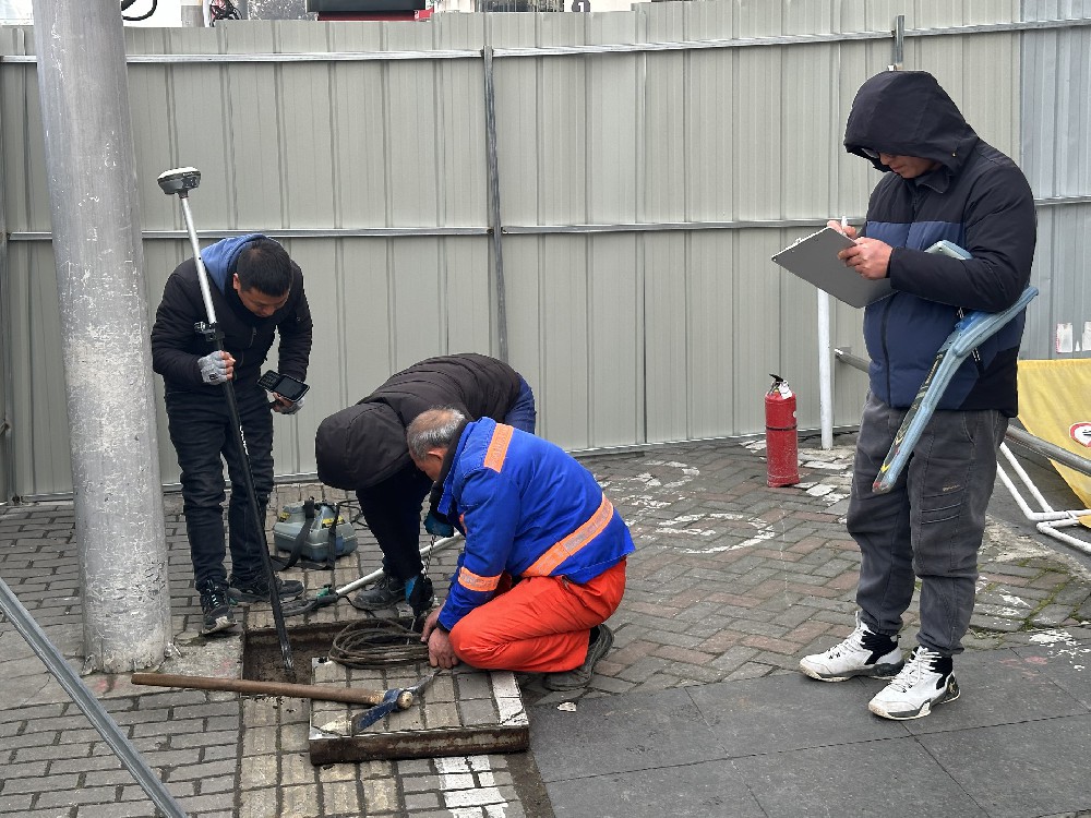 上海市松江区某小区雨污改造工程跟踪测量